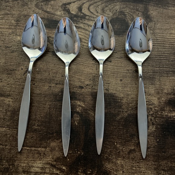 Oneida Other - Oneidacraft Deluxe Profile Teaspoons Set of 4 Stainless Flatware 6" Replacement